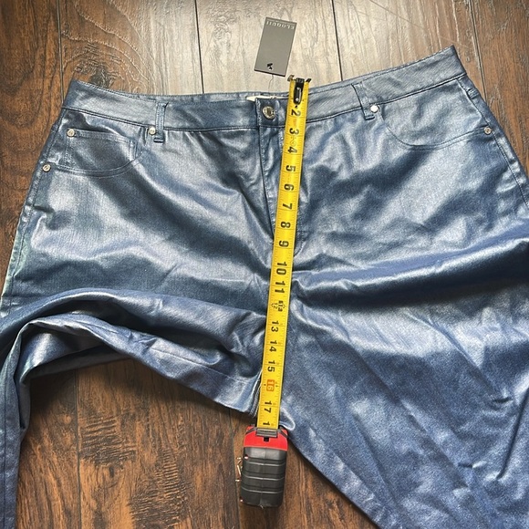 Eloquii NWT Plus Size Coated Denim jeans SZ 22 - Picture 10 of 12